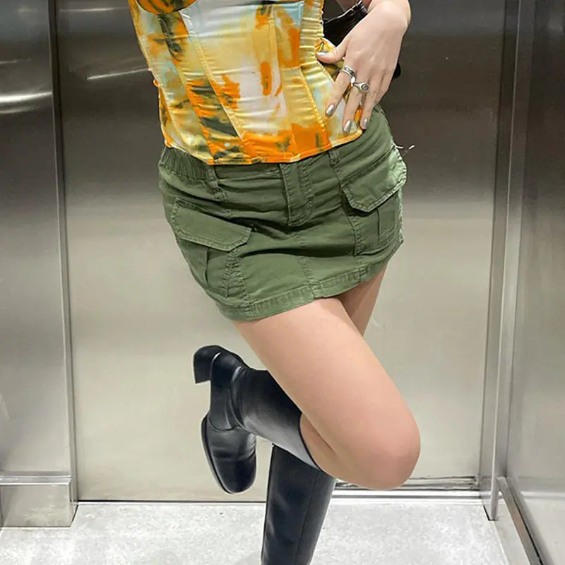 Women's Y2K Mini Pencil Skirt with Pockets
